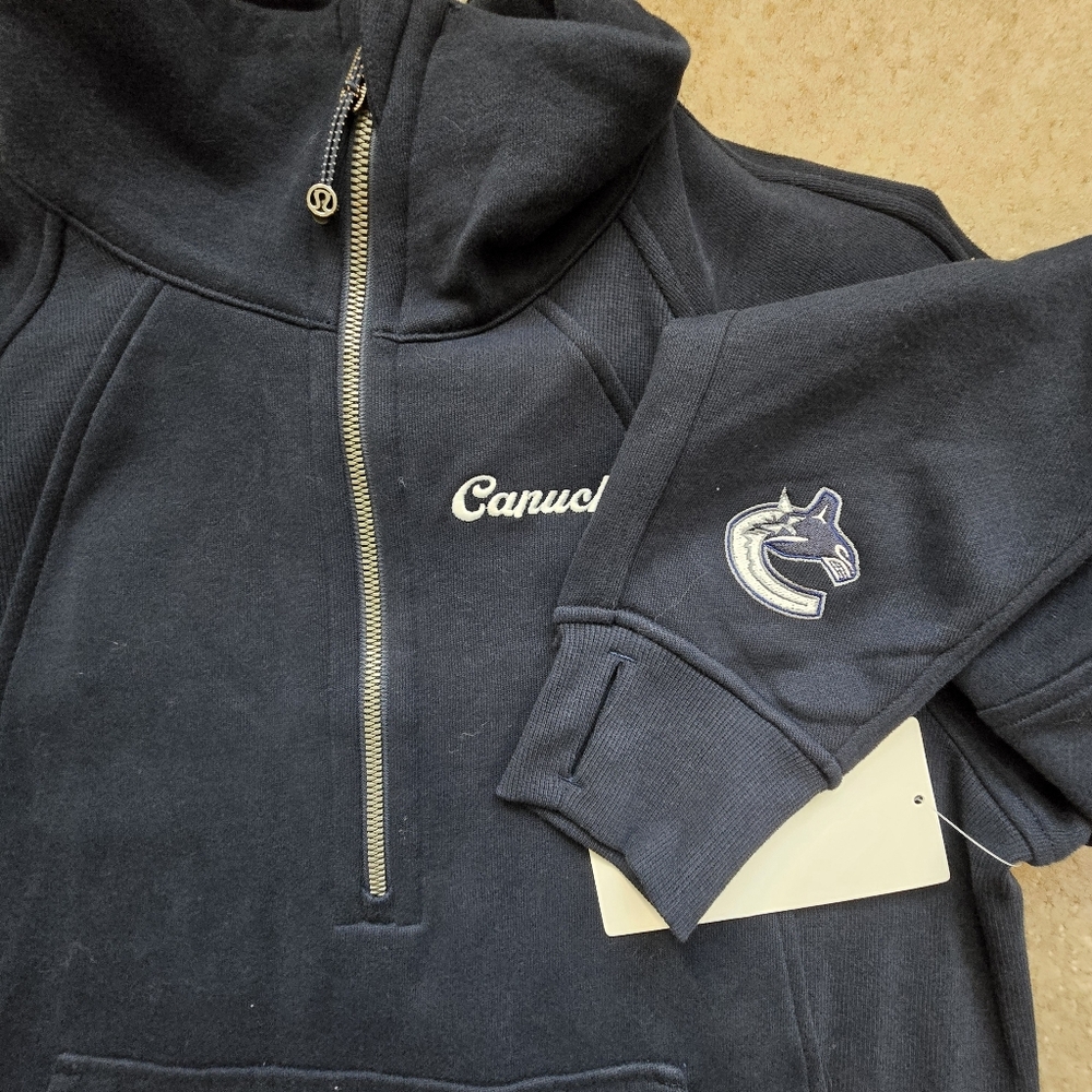 Lululemon Oversized Scuba Fleece Lined 1/4 Zip Canucks Funnel Neck - Picture 9 of 10